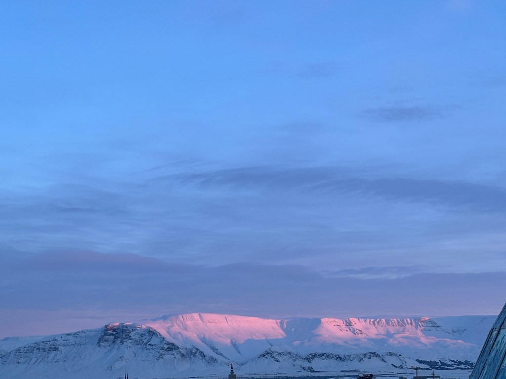 Chasing Northern Lights and Waterfalls: An Adventure-Filled Journey Through Iceland